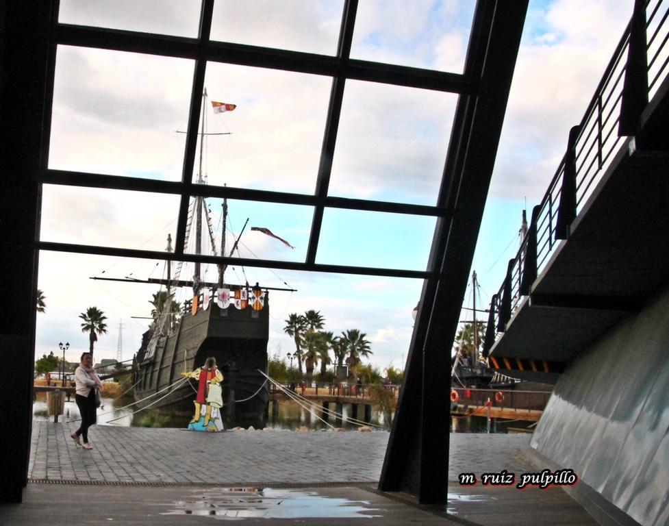 Hostal Restaurante La Nina Palos de la Frontera Exterior foto